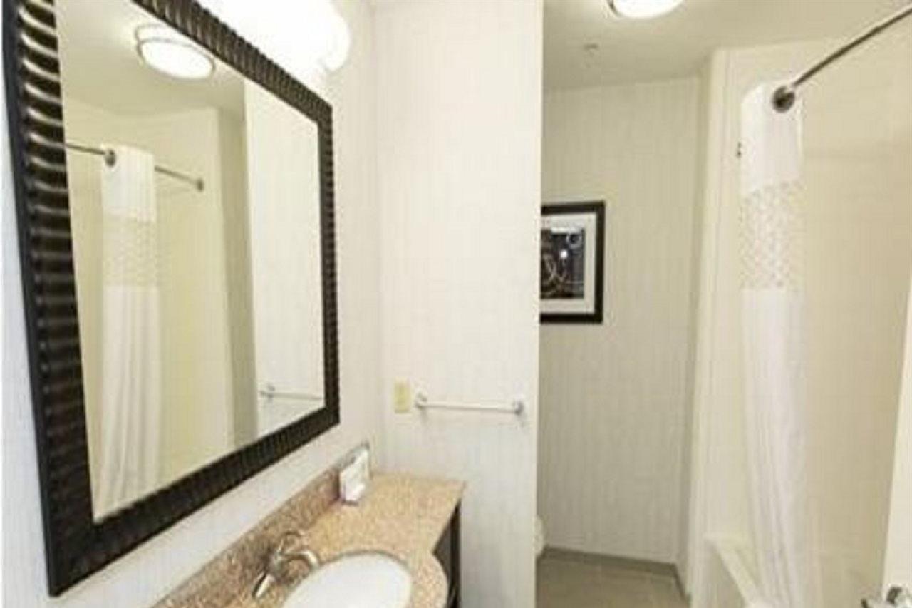 Hampton Inn & Suites Oklahoma City Airport Luaran gambar